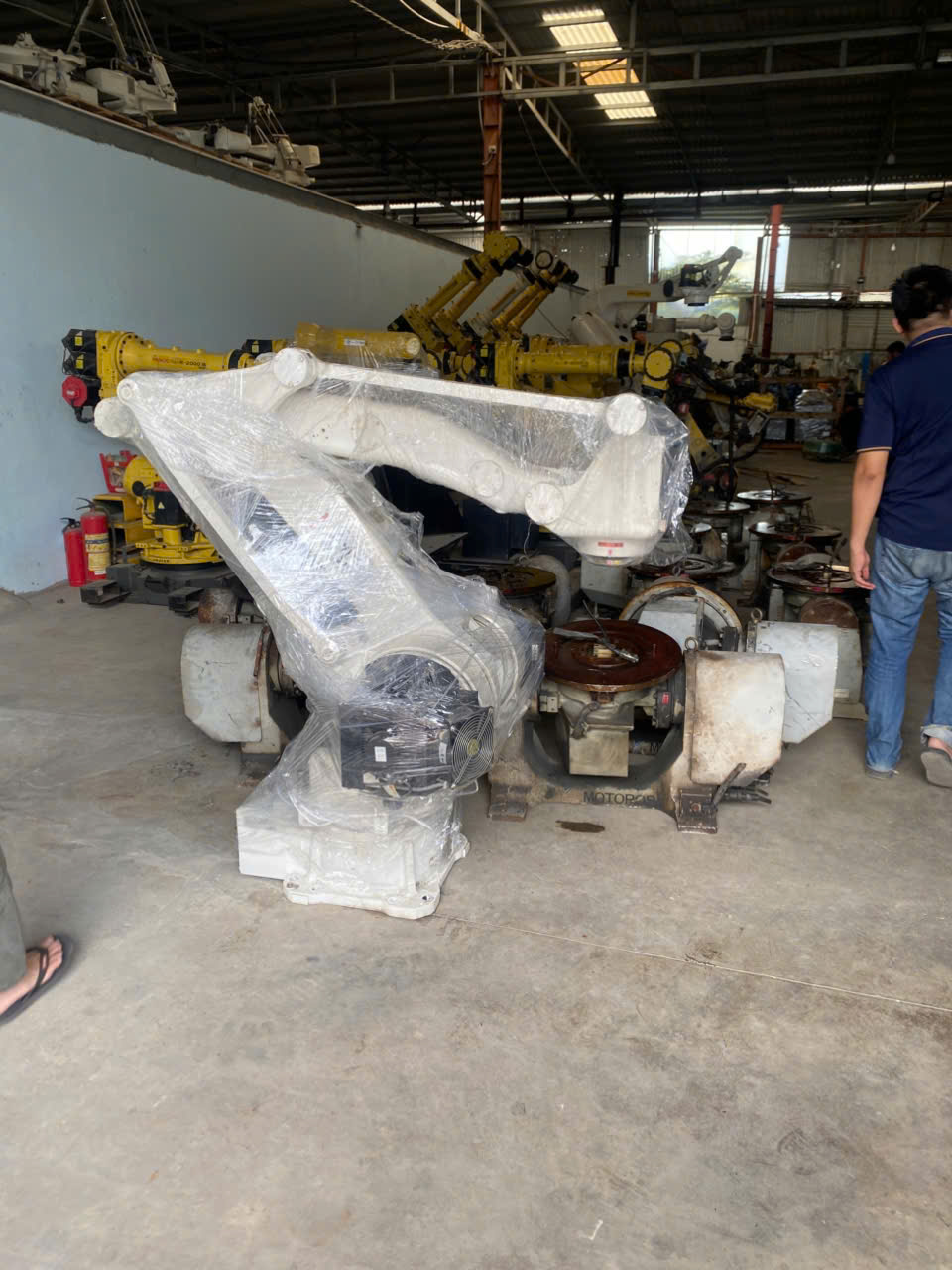 Cho Thuê Xe Cẩu Giá Rẻ Uy Tín Tại TPHCM - Xe Cẩu Tấn Tài