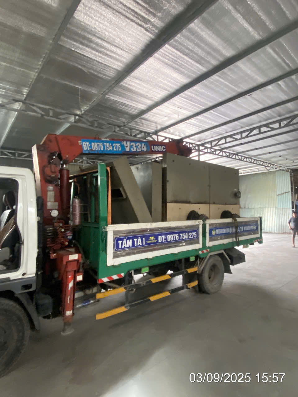 Cho Thuê Xe Cẩu Giá Rẻ Uy Tín Tại TPHCM - Xe Cẩu Tấn Tài